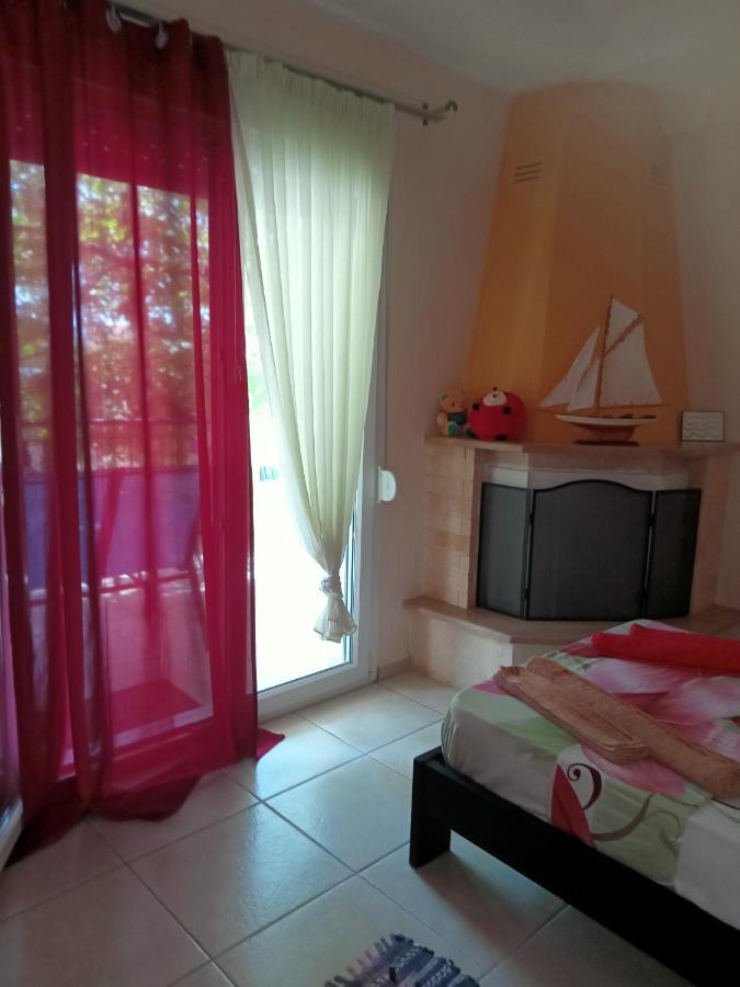 Oasis Apartment Nea Michaniona Esterno foto
